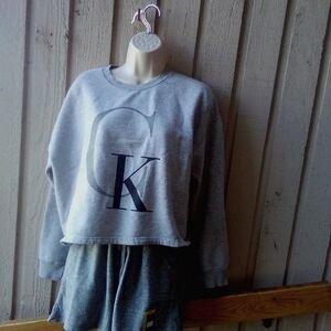 Calvin Klein SweatShirt